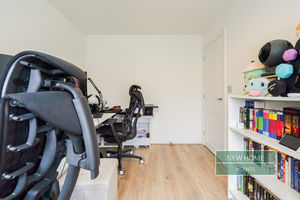 Photo 7- click for photo gallery